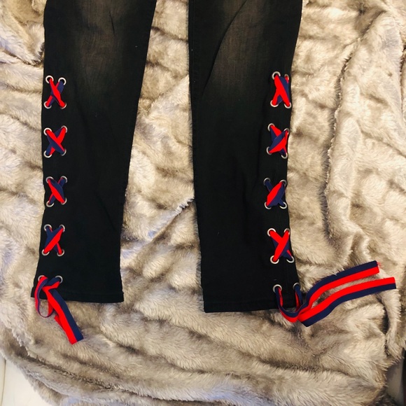 Women’s Vigoss Black Mid Rise Super Skinny Jeans - Picture 2 of 8